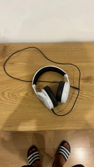 Consola PlayStation 5 1Tb con cascos y mandos
