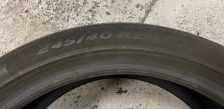 Neumático PIRELLI PZero 245/40/20 99W
