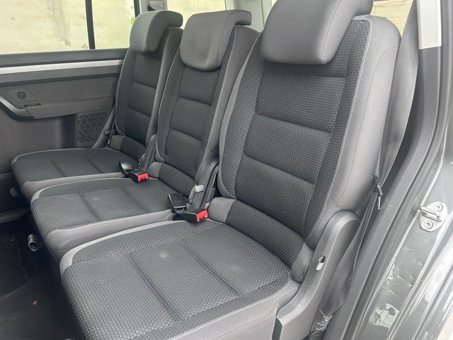 Volkswagen Touran - 2010 - Diesel - 7 Plazas