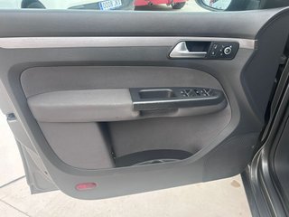 Volkswagen Touran - 2010 - Diesel - 7 Plazas