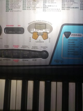 Tastiere musicali Yamaha PSR-170