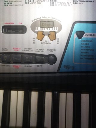 Tastiere musicali Yamaha PSR-170