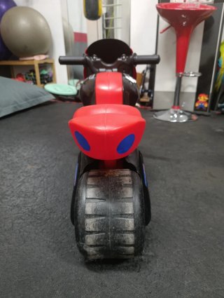 Moto correpasillos niño hasta 4 años