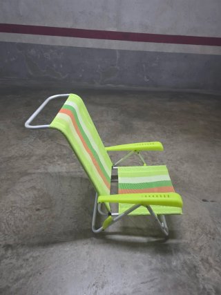 Sillita de playa a rayas