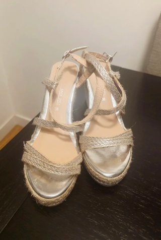 Sandalias Sfera Oro platino Talla 38