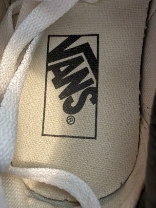 Zapatillas Vans Old Skool Negras y Blancas