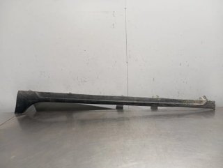 Faldon lateral SEAT ARONA (KJ)