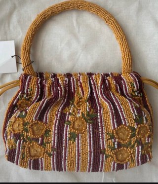 Bolso de abalorios multicolor con flores