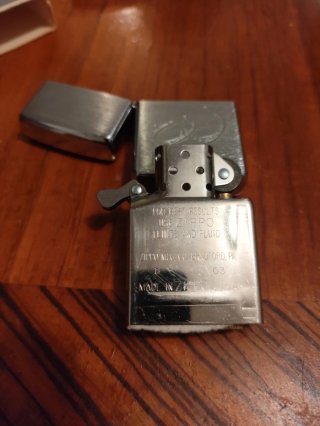 Mechero Zippo Edición Limitada Marlboro