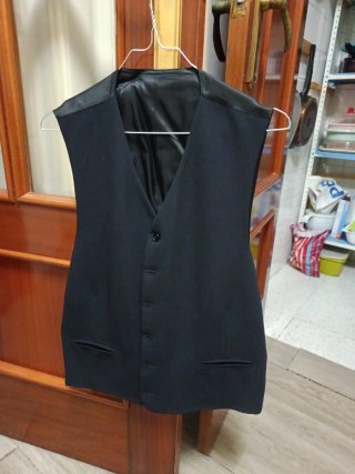 Chaleco negro formal