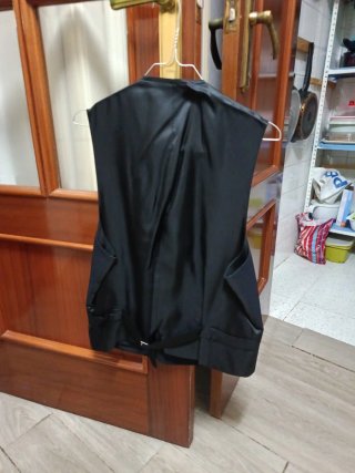 Chaleco negro formal