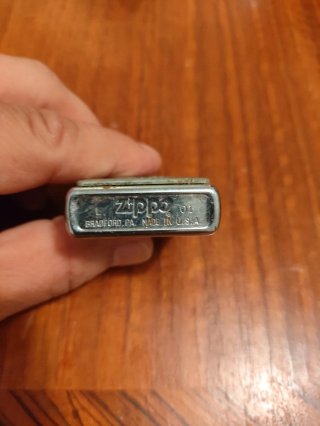 Mechero Zippo con diseño de cactus