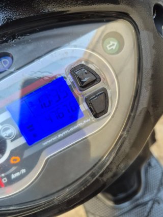 Sym Symphony 125 Scooter Blanca y Negra