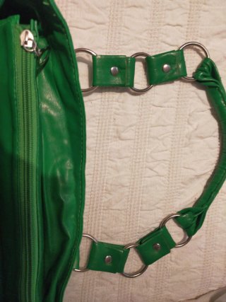Bolso de hombro verde