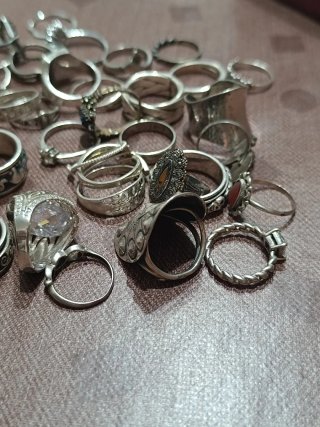 Lote de Anillos de Plata y  tres pulseras pandora