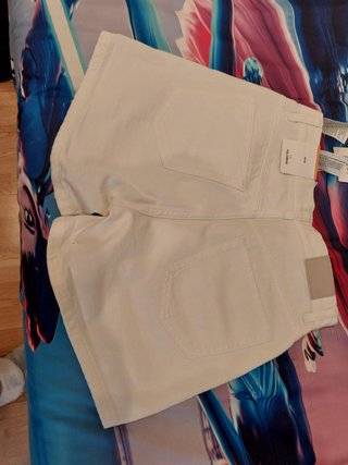 Pantalón corto blanco