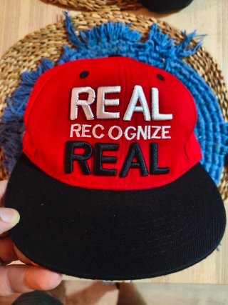 Gorra Real Recognize Real Roja y Negra