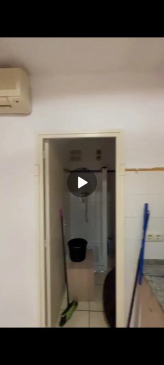 Alquilo oficina hecha vivienda