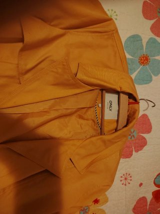 Gabardina ONLY Talla M Verde/Amarillo