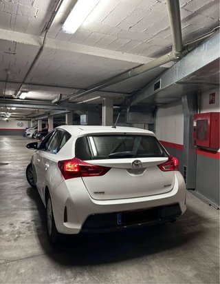 Toyota Auris 2015 1.6