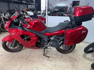 Triumph Sprint ST 1050 Roja