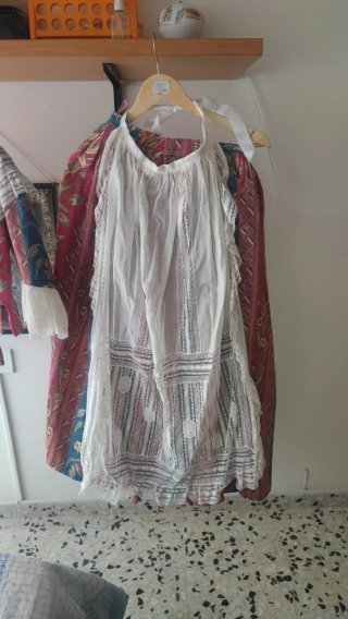 Traje de fallera antiguo multicolor