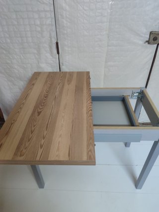 Mesa de comedor madera y metal