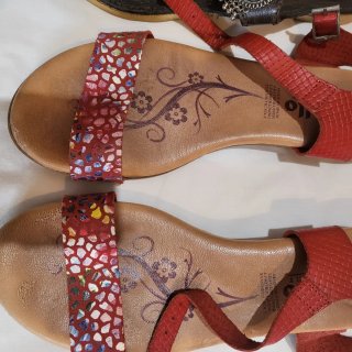 Sandalias de cuero Talla 40/41 precio juntos