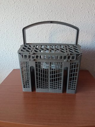 Cestita para lavavajillas gris