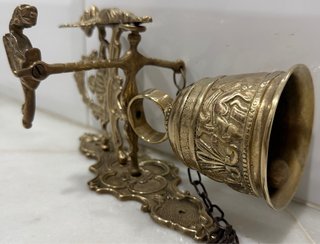 ANTIGUA CAMPANA LITÚRGICA DE BRONCE FRANCIA