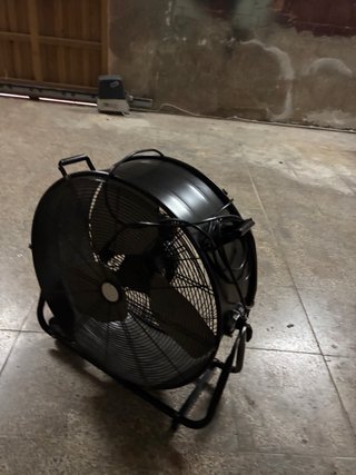Ventilador Industrial Negro 70cm