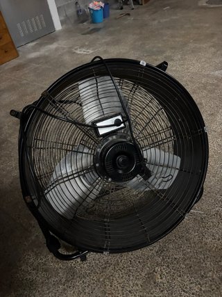 Ventilador Industrial Negro 70cm