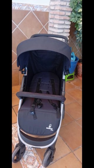 Silla de paseo ligera Asalvo negra