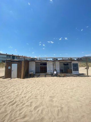 Xiringuito de playa 20m cuadrados caseta de madera
