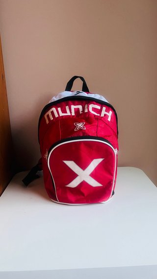 Mochila deportiva Munich roja y blanca