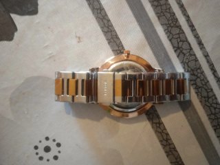 Reloj de pulsera bicolor