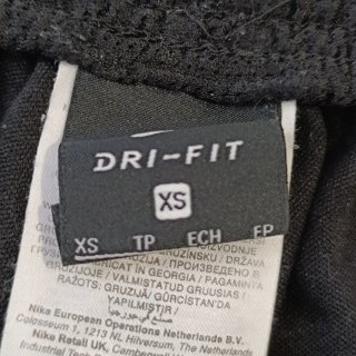 Pantalón chándal Nike Negro con defectos