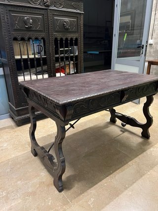 Escritorio antiguo madera nogal y cuero