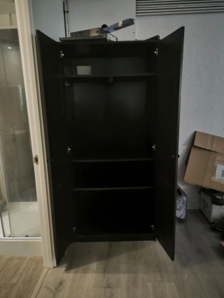 Armario puertas batientes Ikea negro