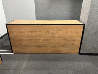 Mesa de oficina/despacho madera