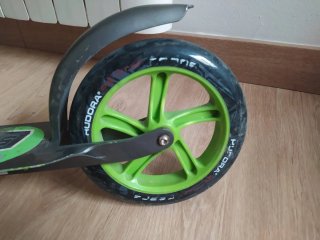 Patinete de adulto (no eléctrico)
