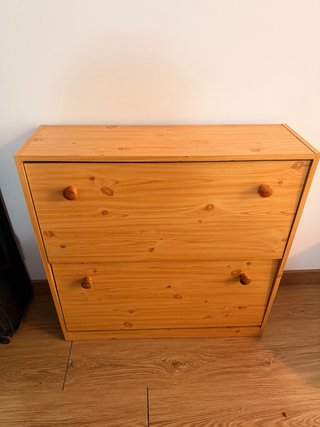Zapatero de madera