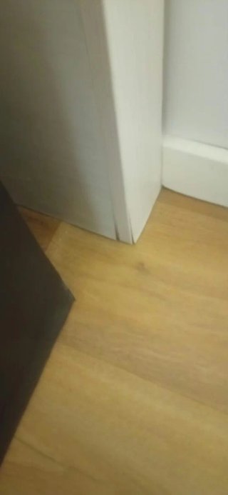 Cabezal de cama de madera blanco y gris