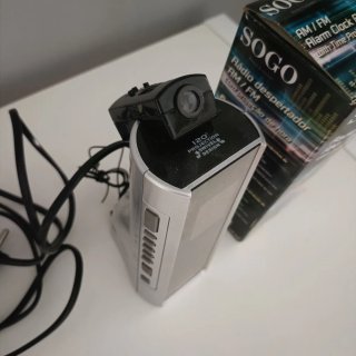Radio Reloj Despertador Sogo AM/FM Proyección