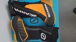 Botas de Alpinismo Scarpa Phantom 8000 Termic