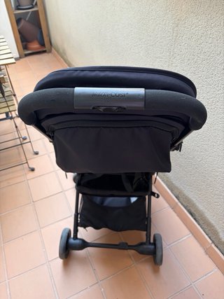 Silla de paseo Maxi-Cosi Lara Negra