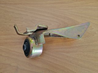 Fiat 127 supporto anteriore motore