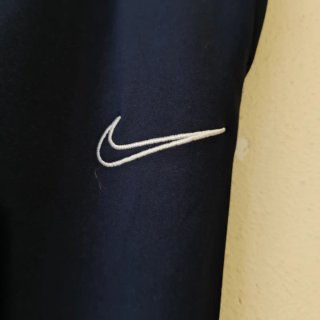 Pantalón chándal Nike azul defectos