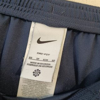 Pantalón chándal Nike azul defectos