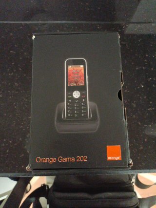 Teléfono Orange Gama 202, con base